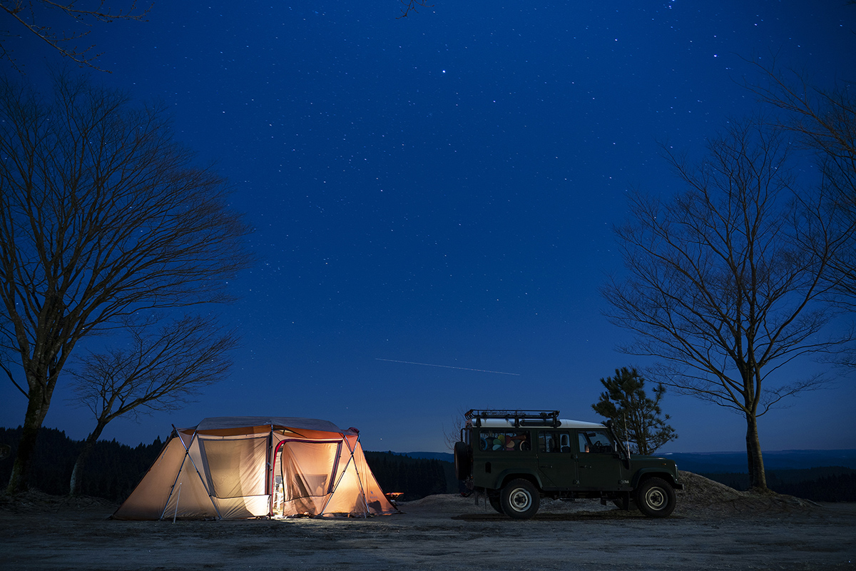 LAND ROVER DEFENDER